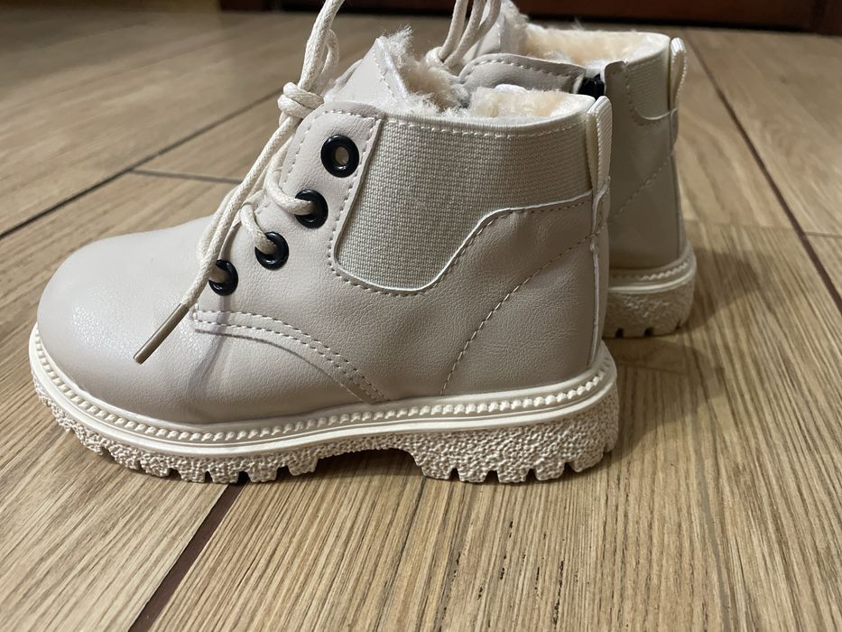 Черевики дитячі