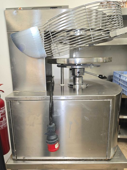 Formadora / Prensa de Bases de Pizza 45 cm