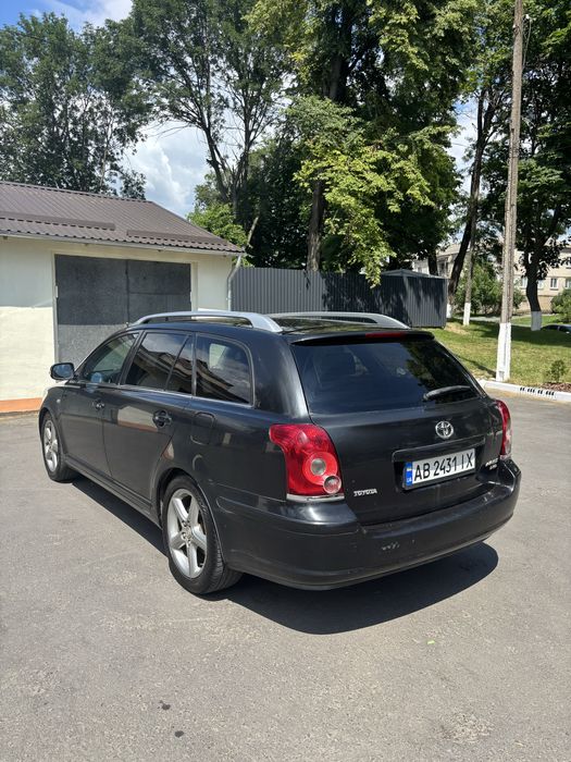 Toyota Avensis 2007 2,2 механіка