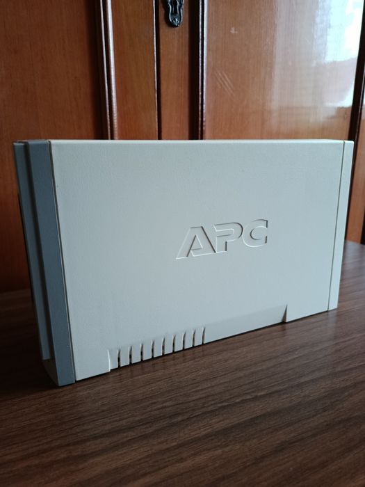 UPS APC Back-UPS CS 500 — Джерело безперебійного живлення. ДБЖ.