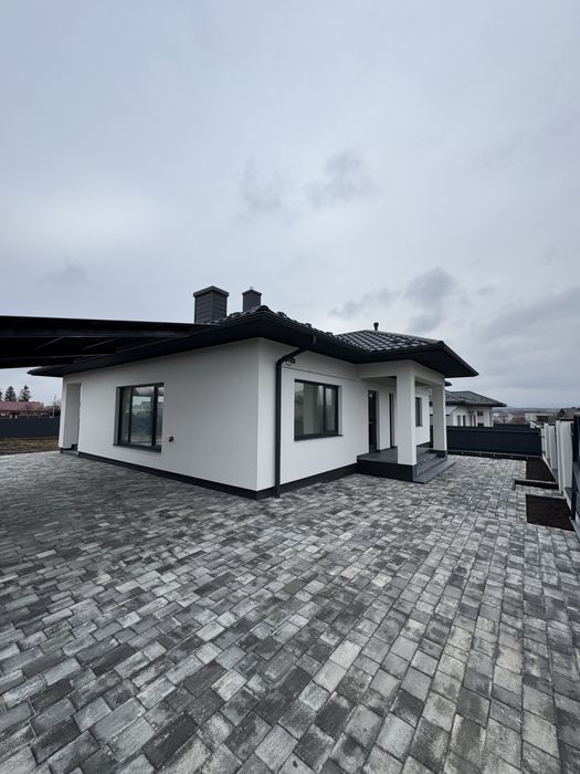 Новий будинок 155 м кв з ремонтом в закритому компоексі