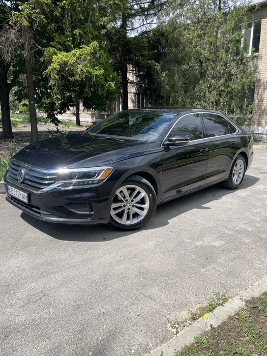 VW passat 2020року