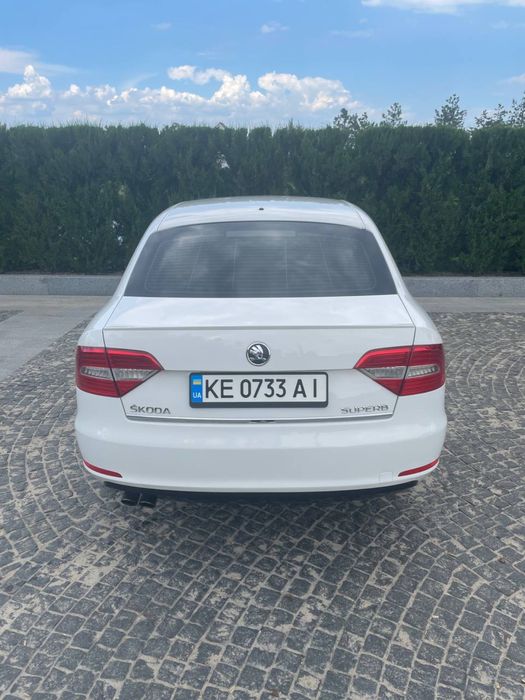 Шкода Суперб 1,8
