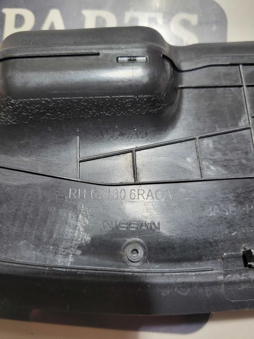 Уплотнитель ущільнювач крила дверь крыло Nissan Rogue t33 1.5 2021+