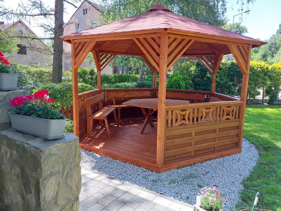 Altana ogrodowa kalina