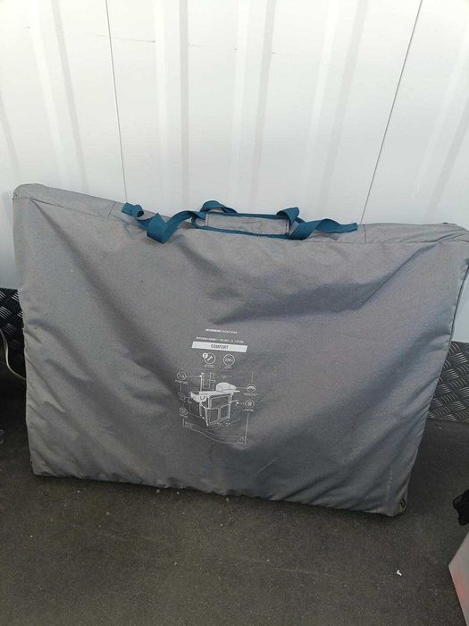 Cozinha de Camping Quechua Comfort 220L