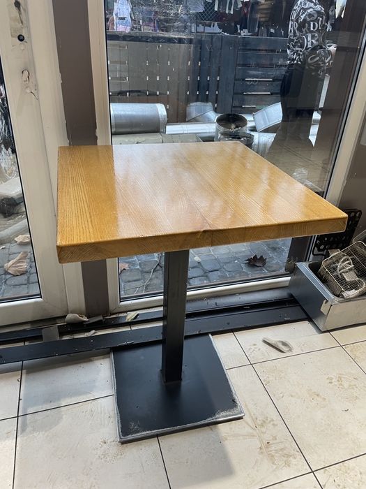 Столы и стулья для кафе. Мебель для ресторана