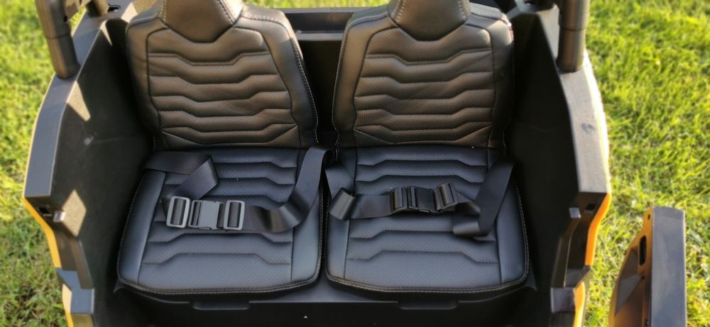 Auto na akumulator Baggy YSA-032 24V 4x4 Dwuosobowe