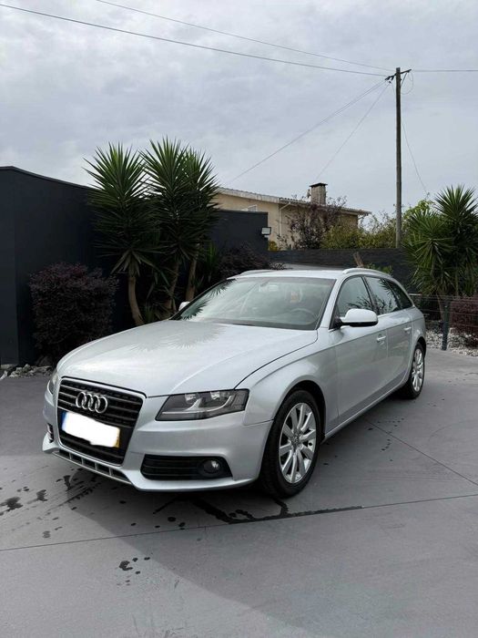 Audi A4 2.0 TDI Sport Avant foto 2