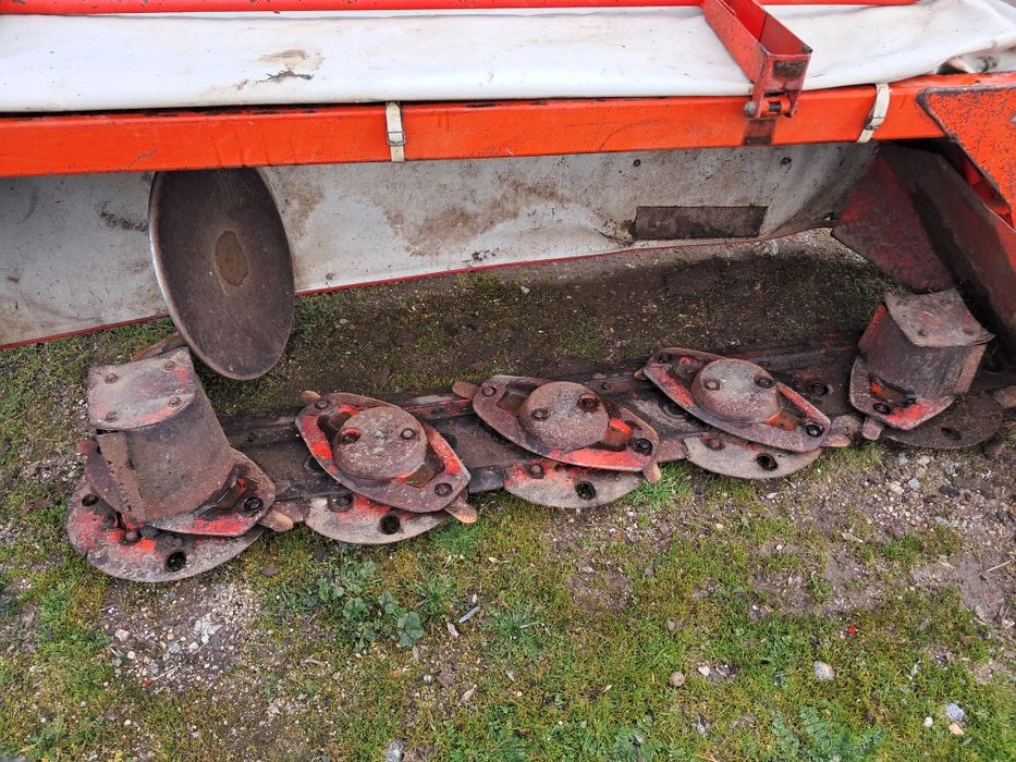 Gadanheira kuhn Gmd 500