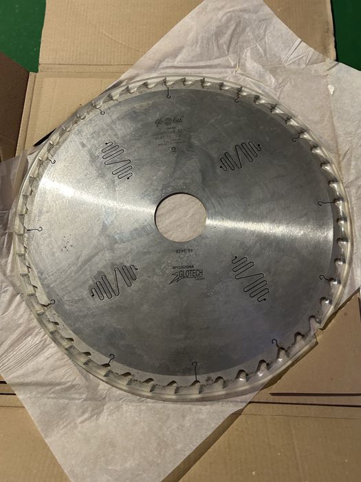 Tarcza Globus Wapienica 500x80x4,4/3,0