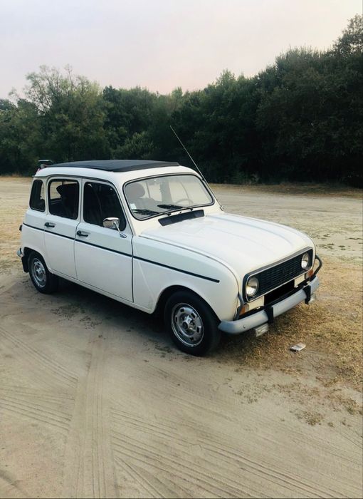 Renault 4L tecto de abrir