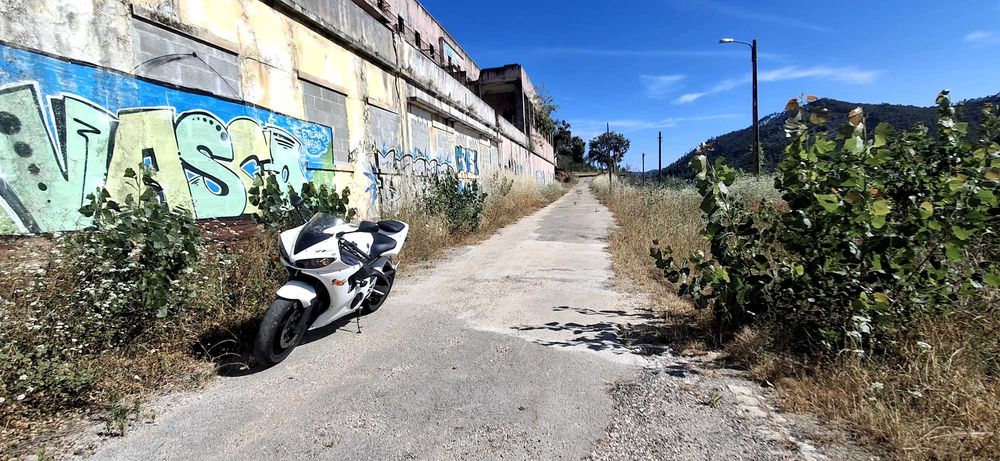 R6 2005 em bom estado