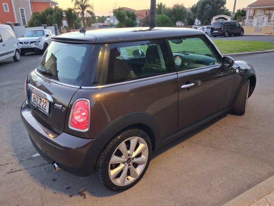 MINI One D 2011 impecável