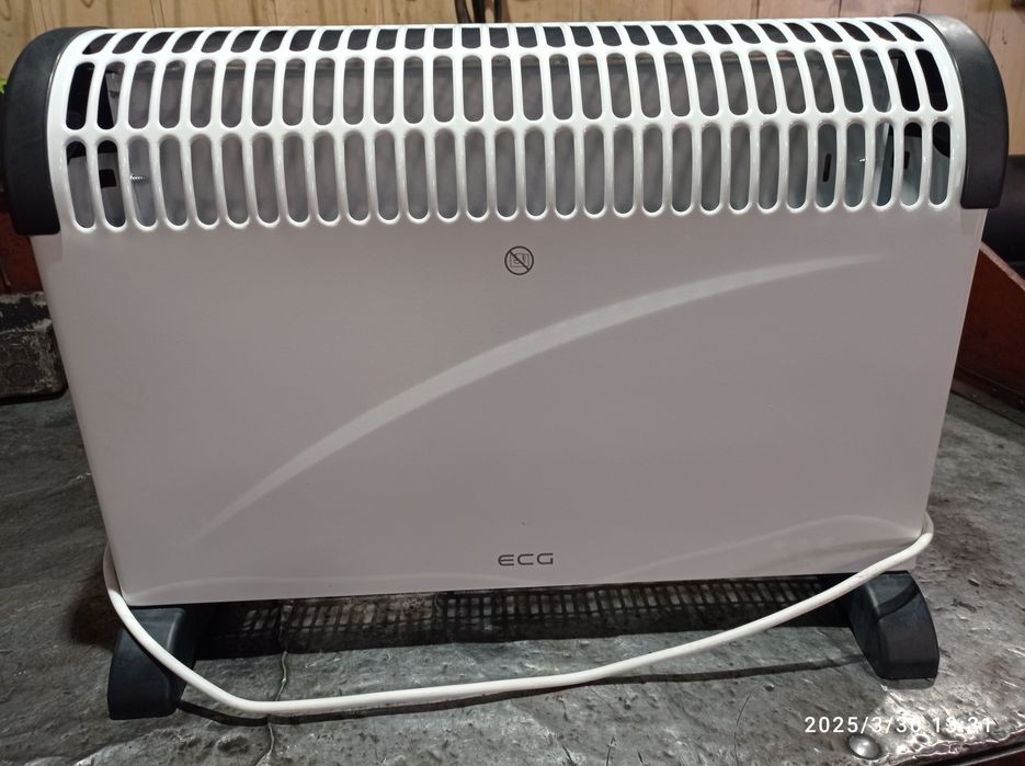 Продам рабочий камин.