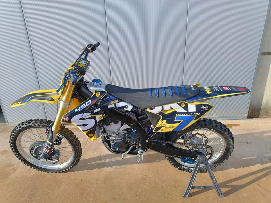Suzuki RMZ 450 Motocross