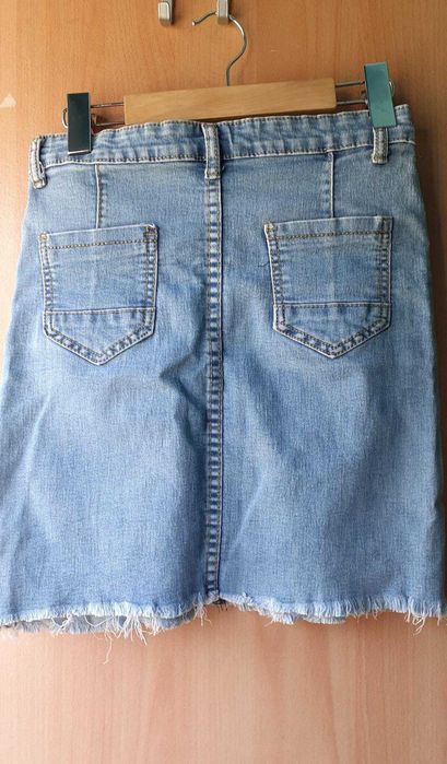 Mini saia de ganga com botões 32/34