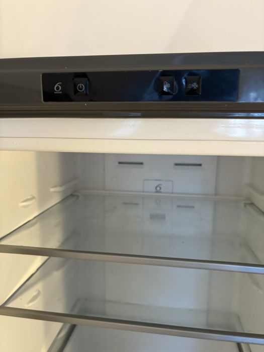 Lodowka Whirlpool no frost stan bdb