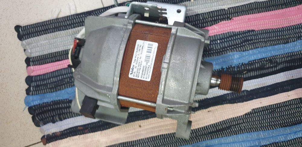 Vendo pecas maquina lavar roupa indesit ewe71252