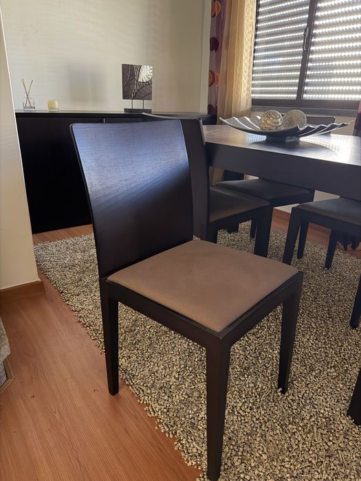 Mobilia casa de jantar