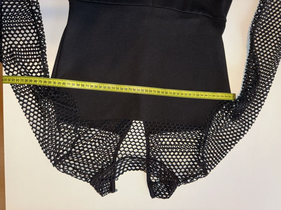 Трикотажный комбинезон-шорты с сетчатыми рукавами