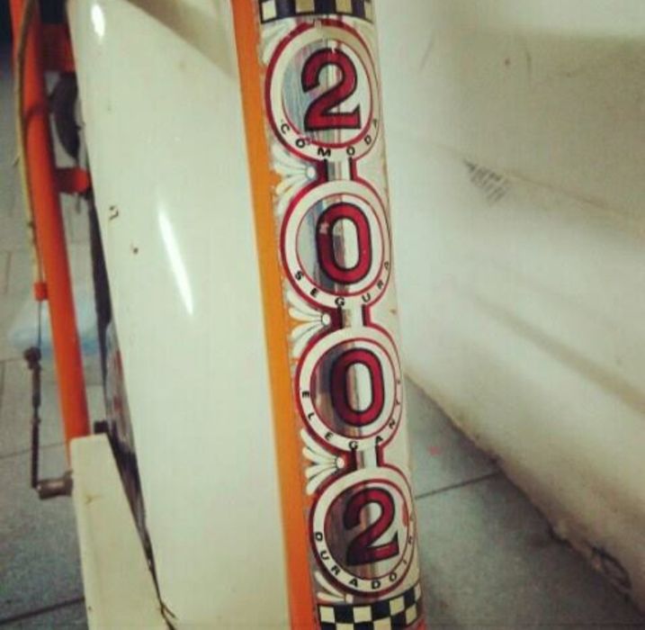 Bicicleta antiga chopper Esmaltina Fúria 20x20 NOS