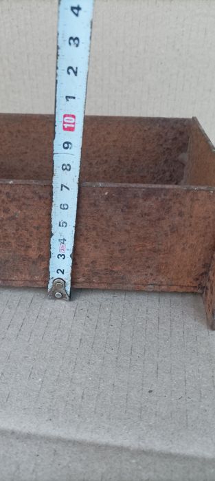 Кормушки металлические