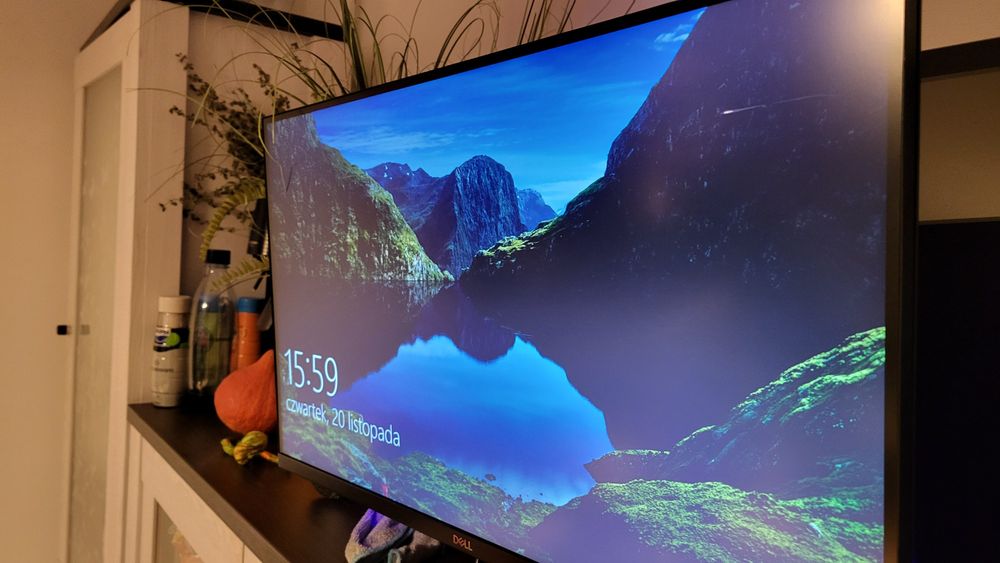 Monitor Dell 2K 27 cali
