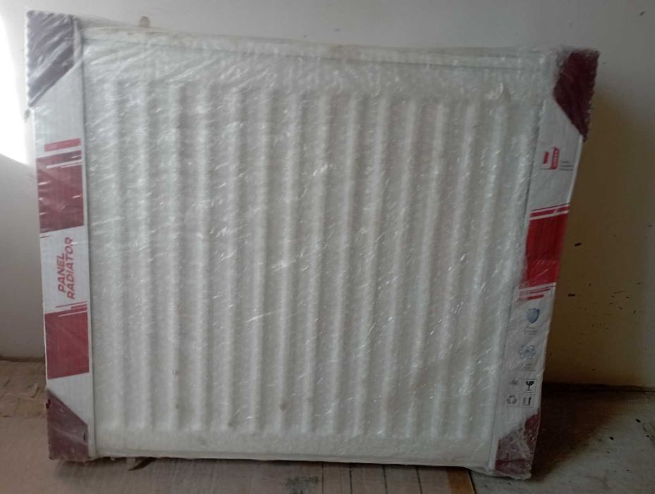 Продам стальной панельный радиатор UTERM