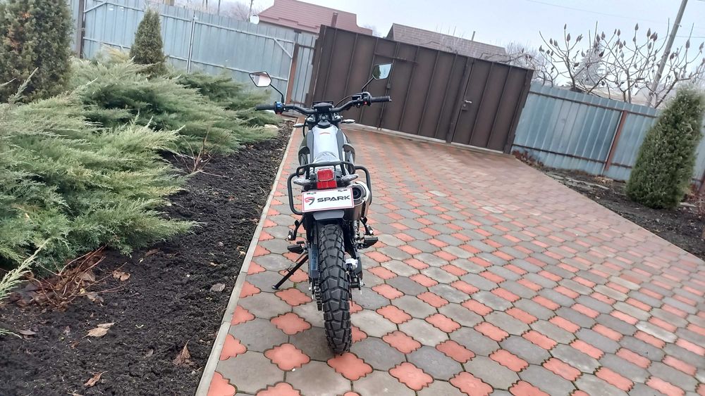 Продам новий мотоцикл SPARK SP250D-3 м-н" Мото-Рай", м.Синельникове.