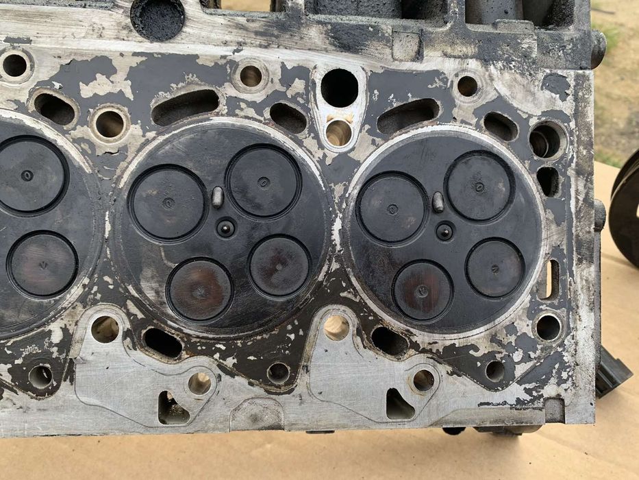 Гбц головка 2.0 TDDI TDCI Ford Transit Mondeo MK3 постель розпредвал