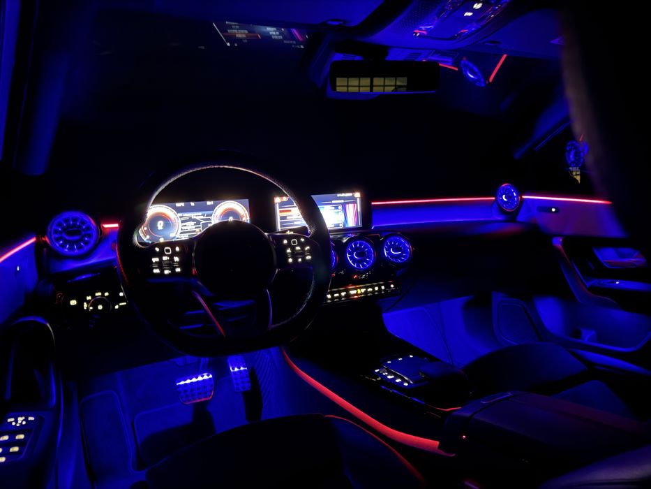 Mercedes A250e Limousine AMG 2021