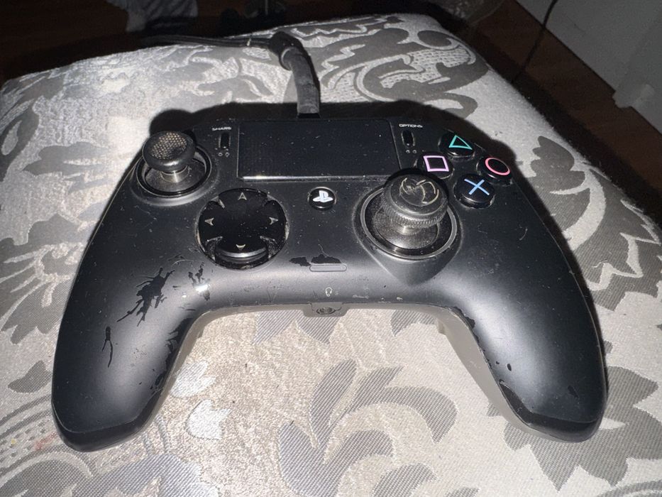 Pad/kontroler do Ps4