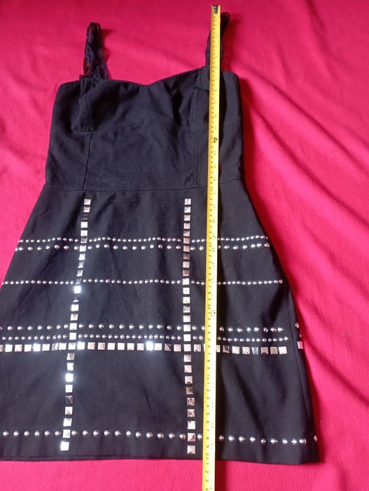 Коротка сукня S-М