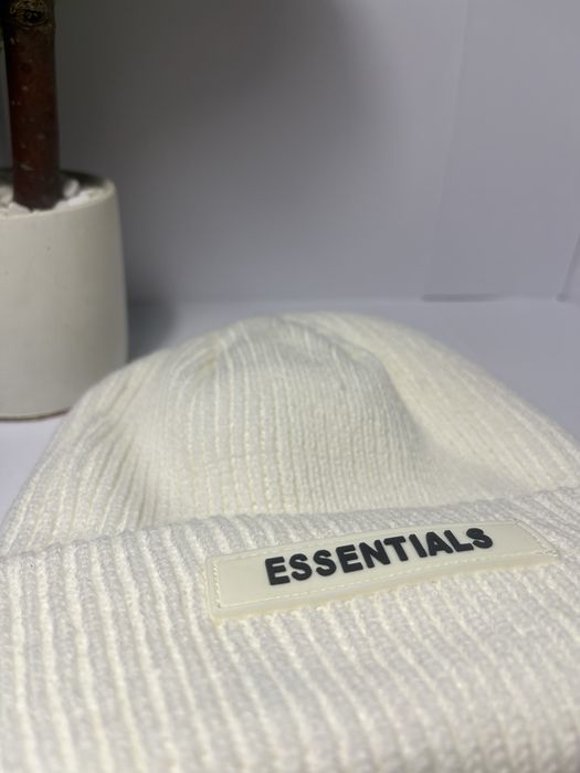 Шапка Essentials біла | Fear of God | осіння , зимова  стильна шапка