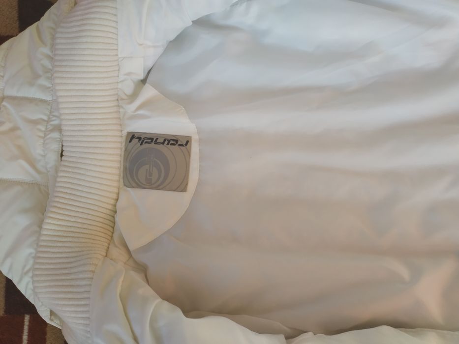 Продам куртку дитячу