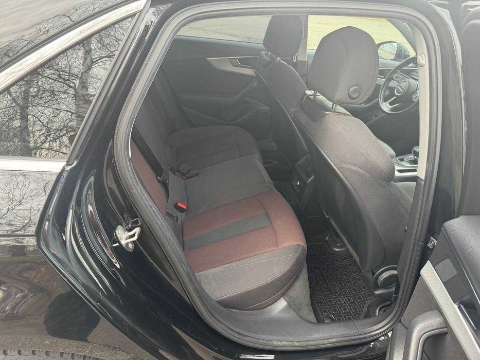 AUDI A4 B9 2.0 TFSI 2016