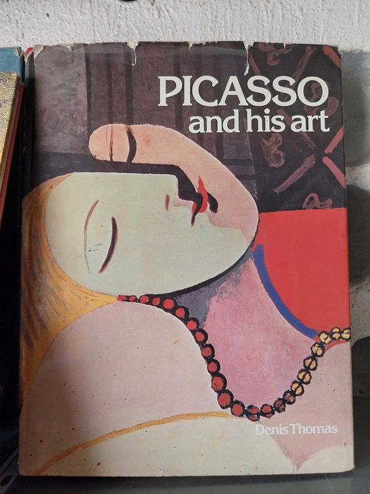 Livros Taschen e Hamlyn