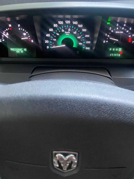 Продам Dodge Journey 2010 2.7 бензин