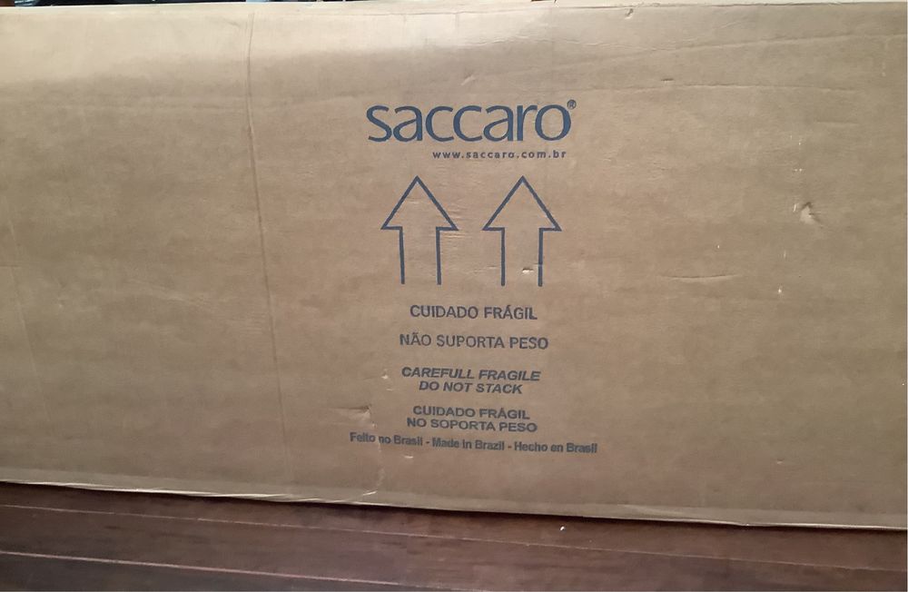 Mesa design nova/ na embalagem