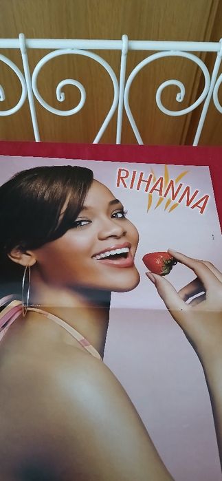 Poster Rihanna, novo