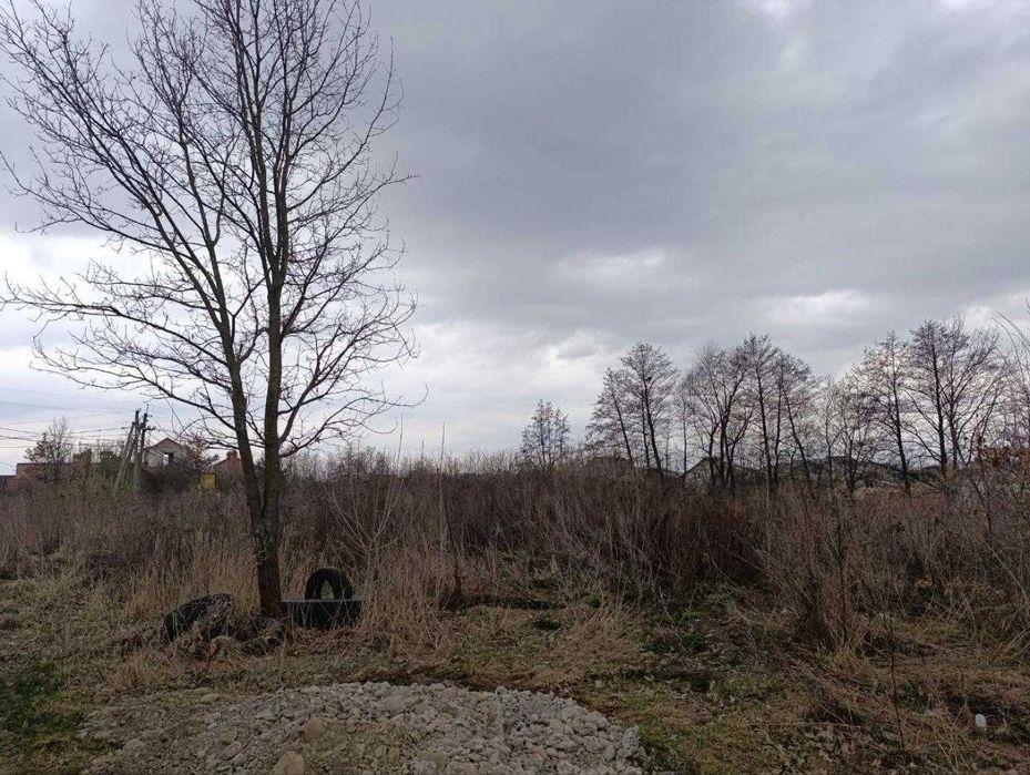 Ділянка в с. Драгомирчани- 25 сот