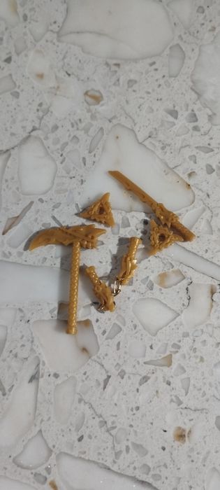 Lego Ninjago złota broń