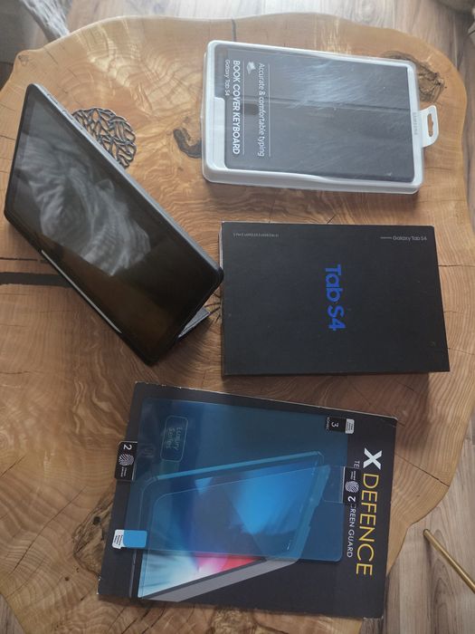 Samsung Galaxy Tab S4 cały zestaw