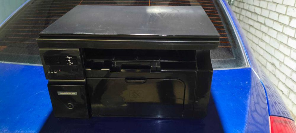 Принтер мфусканер HP Laser jet M1132MFP рабочий