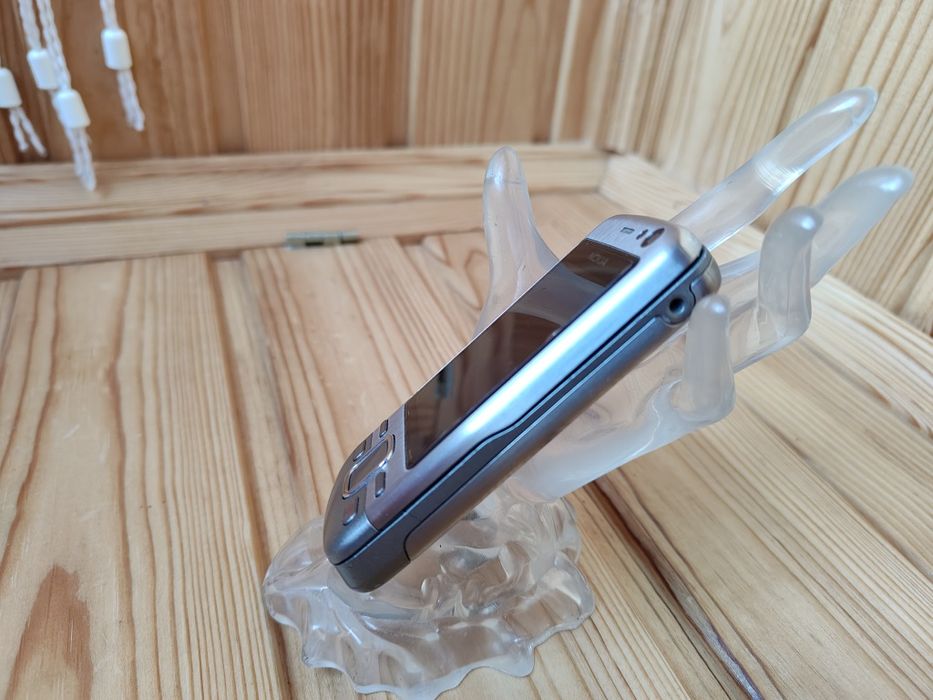 Nokia 6600i           .