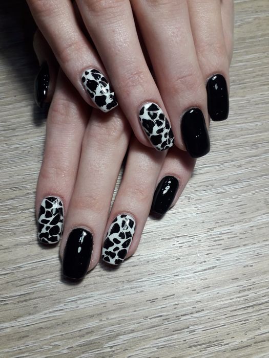 Гель лак і нарощення ногтів