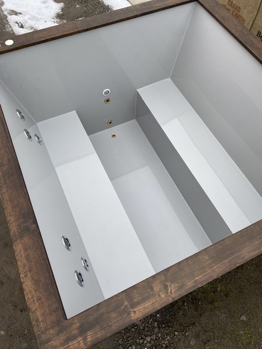 Гарячий спа чан