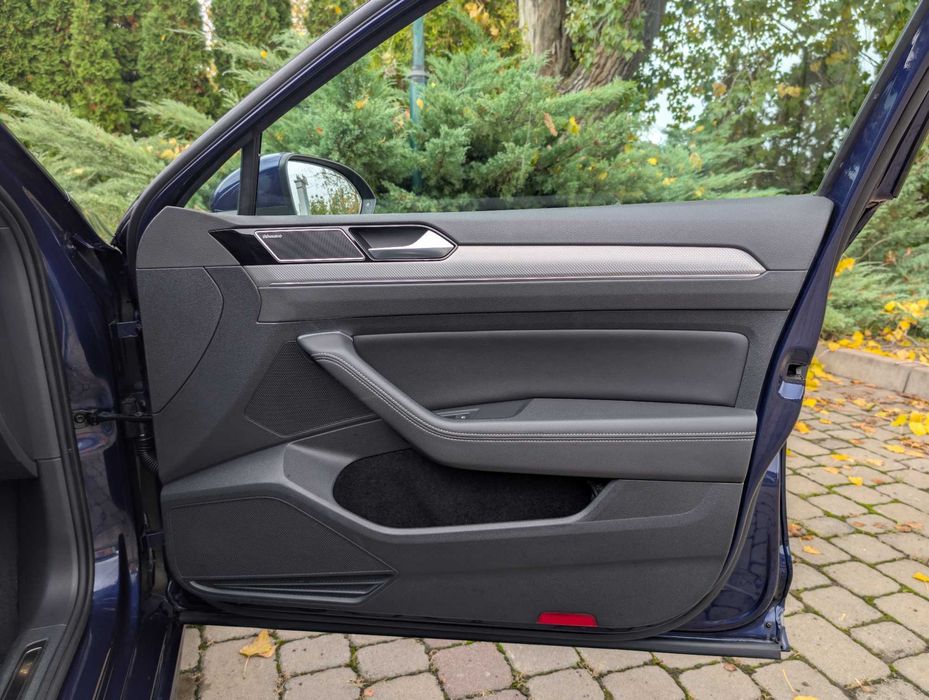 Продам Volkswagen Passat R-line