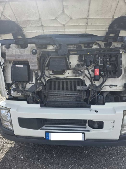 Camião Volvo FL 260 foto 2